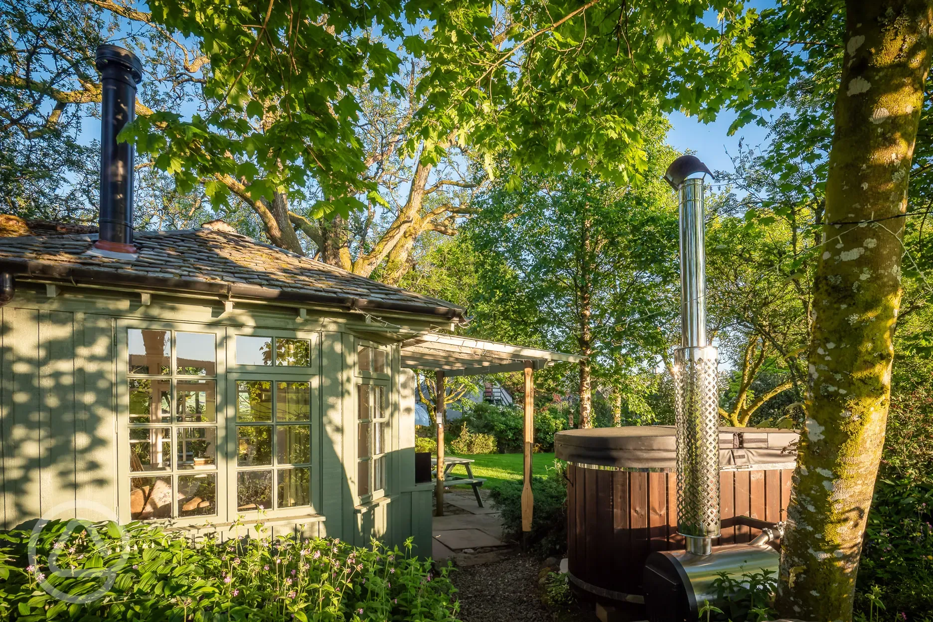 Summer Howf glamping cabin with optional wood-fired hot tub Summer Howf glamping cabin with optional wood-fired hot tub