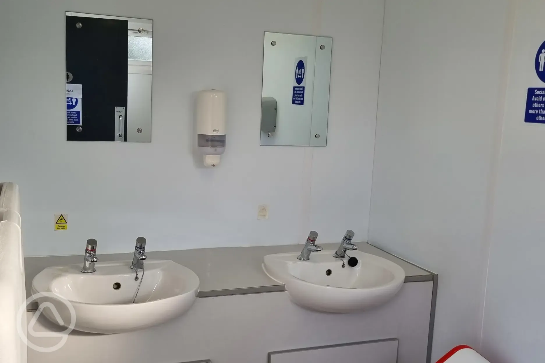 Wash basins