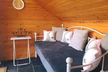 Mini lodge pod interior