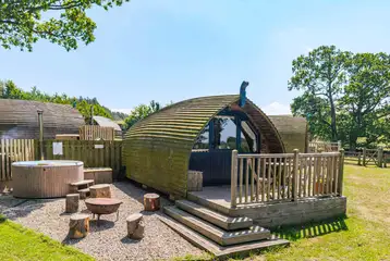 Blackcleugh with a fire pit, optional hot tub and raised deck with seating