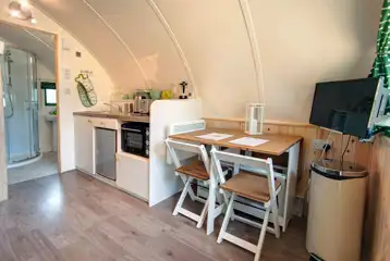 Bare Bones Pod Cabin kitchen