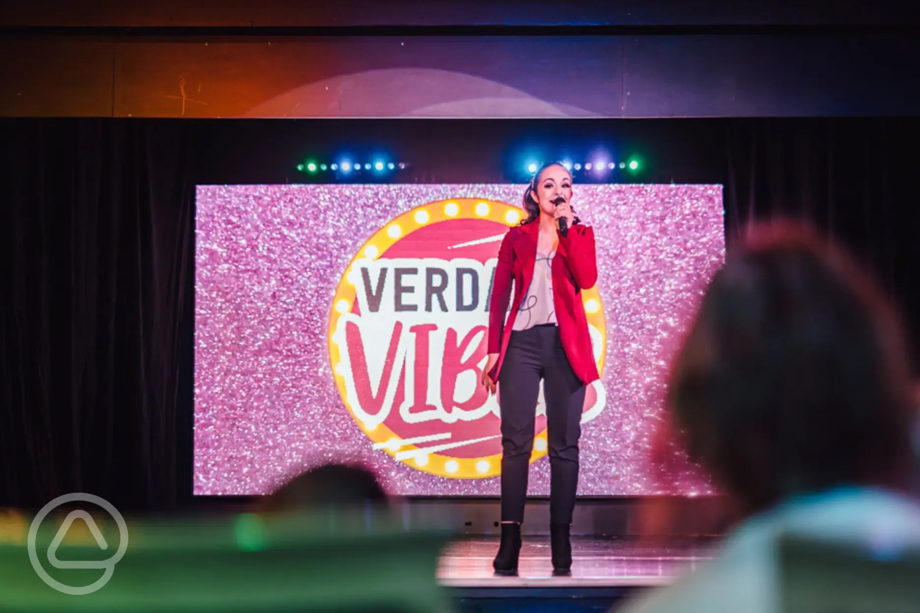 Live entertainment during peak times