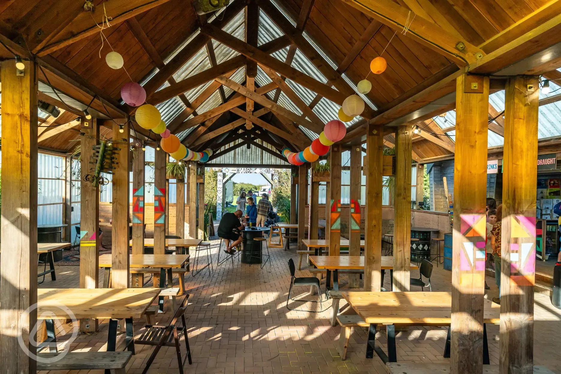 Cafe outdoor seating