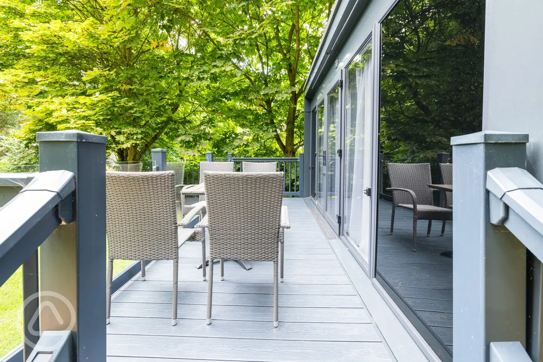 Studio pod ensuite cabin with private decking and outdoor seating 