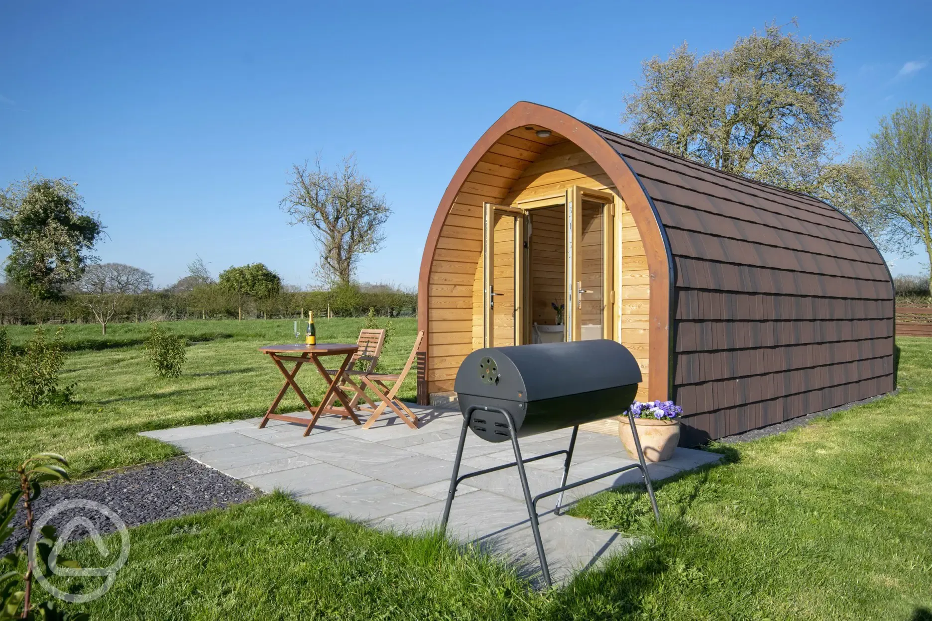 Adult only glamping pod