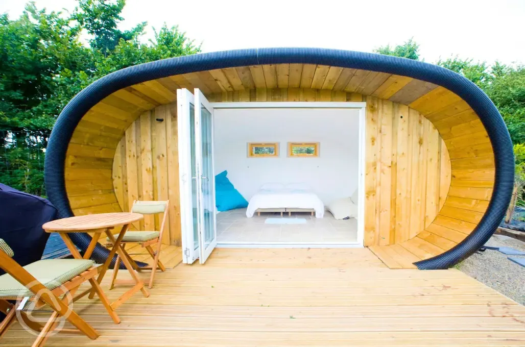 Glamping pod outdoor area