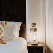 The Long Horn bed