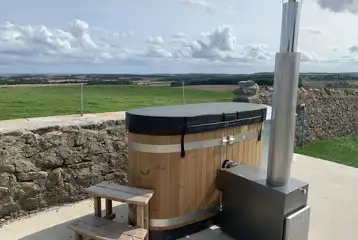 Glamping pod optional wood-fired hot tub Glamping pod optional wood-fired hot tub