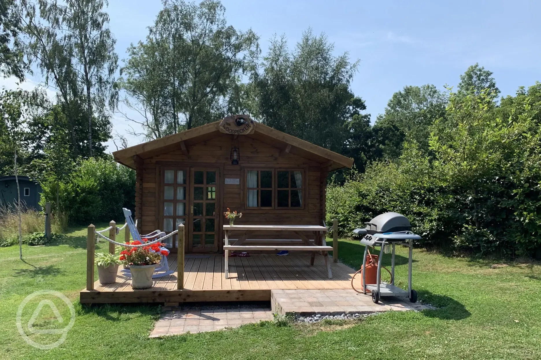 Woodpecker cabin