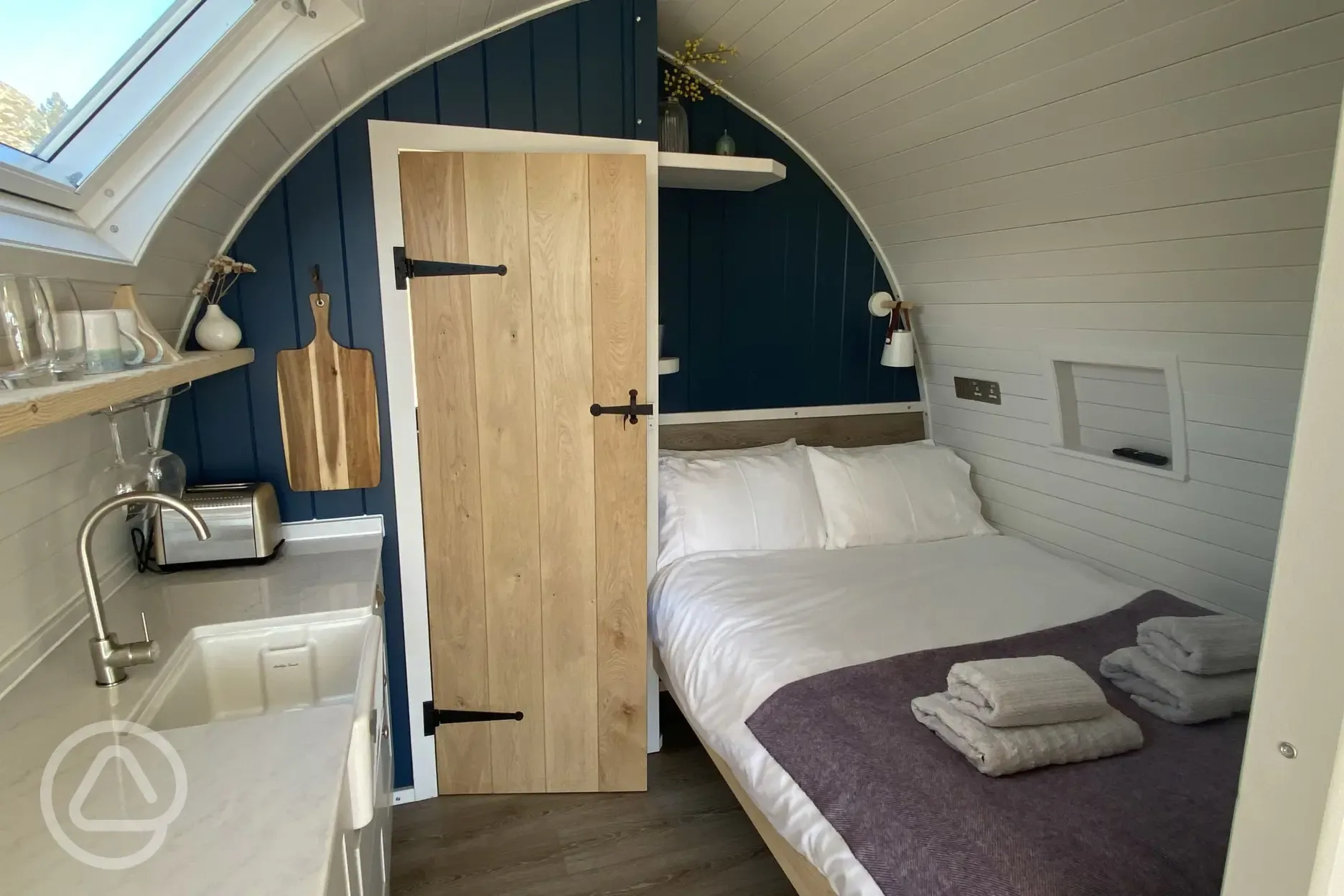 Sildvik and Sunset ensuite glamping pods double bed
