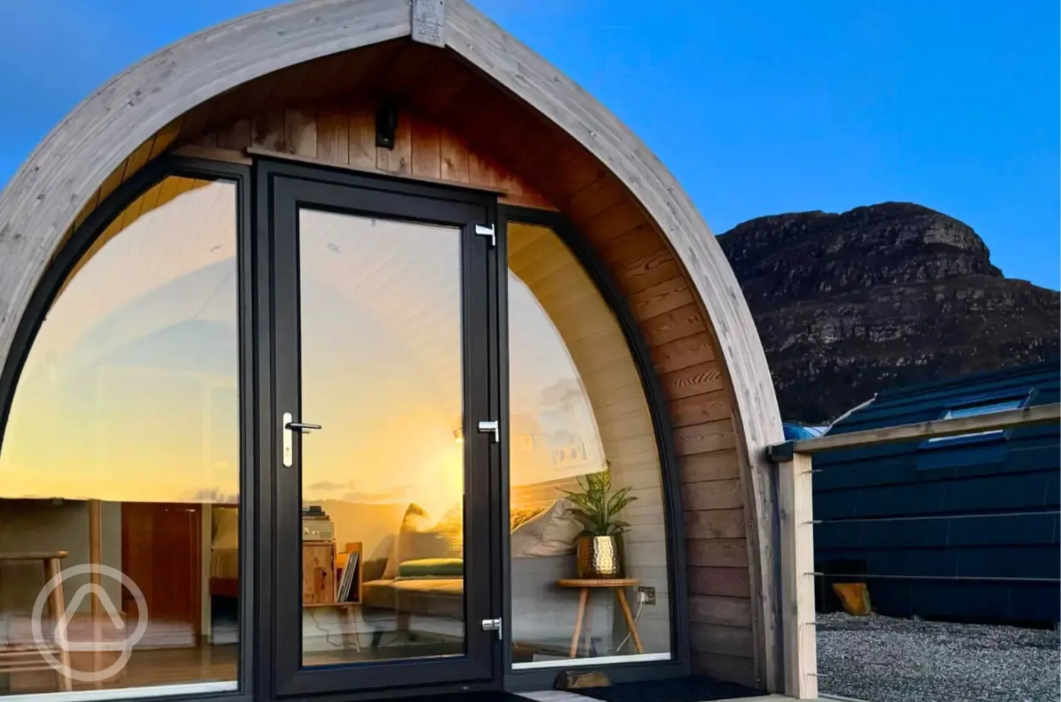 Sildvik and Sunset ensuite glamping pods