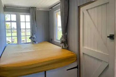 Meadow lodge king sized bed
