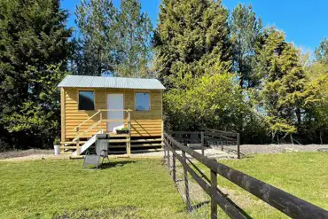 Meadow Lodge