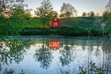 Heron's Rural Retreat, Bragenham, Leighton Buzzard, Bedfordshire