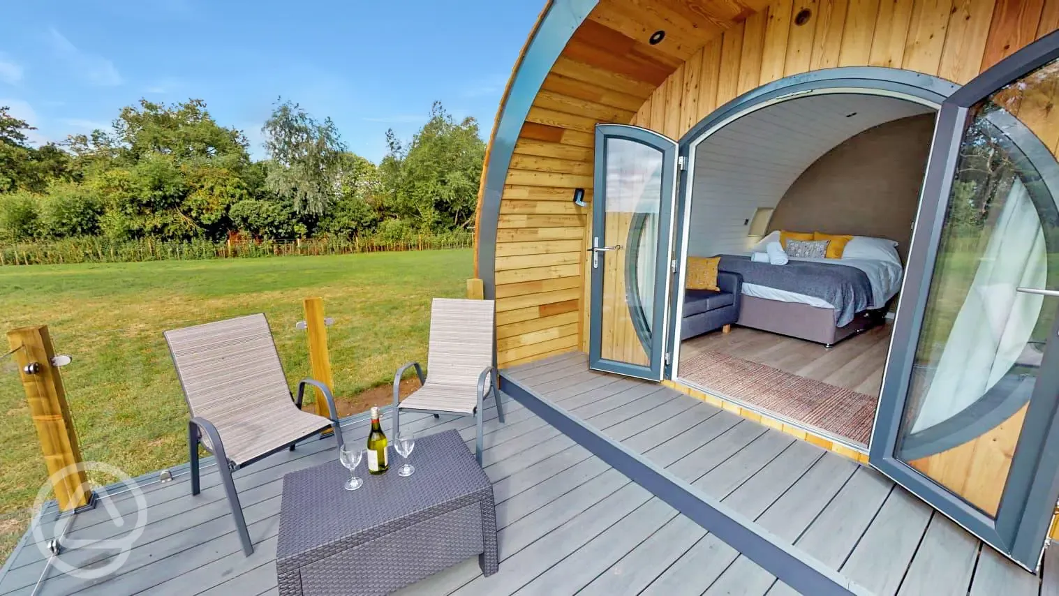 Ensuite glamping pod