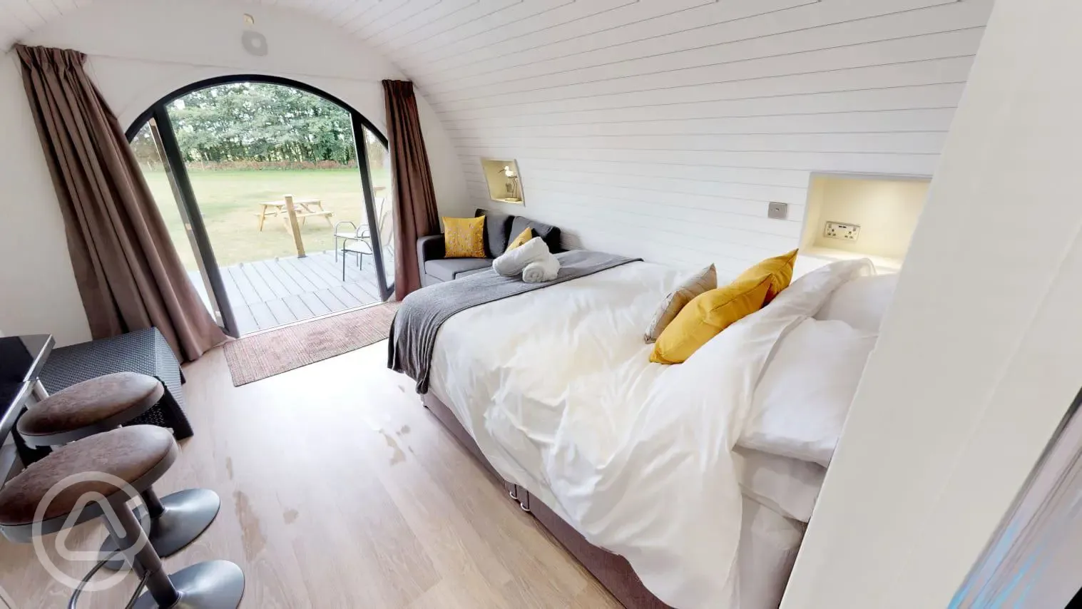 Ensuite glamping pod interior