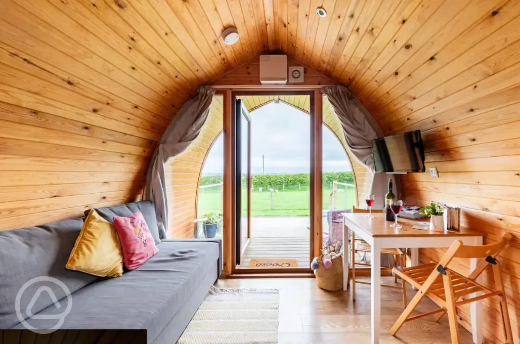 Ensuite glamping pod - living area 