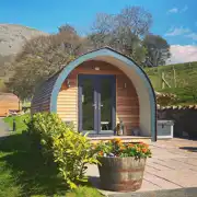 Glamping pods