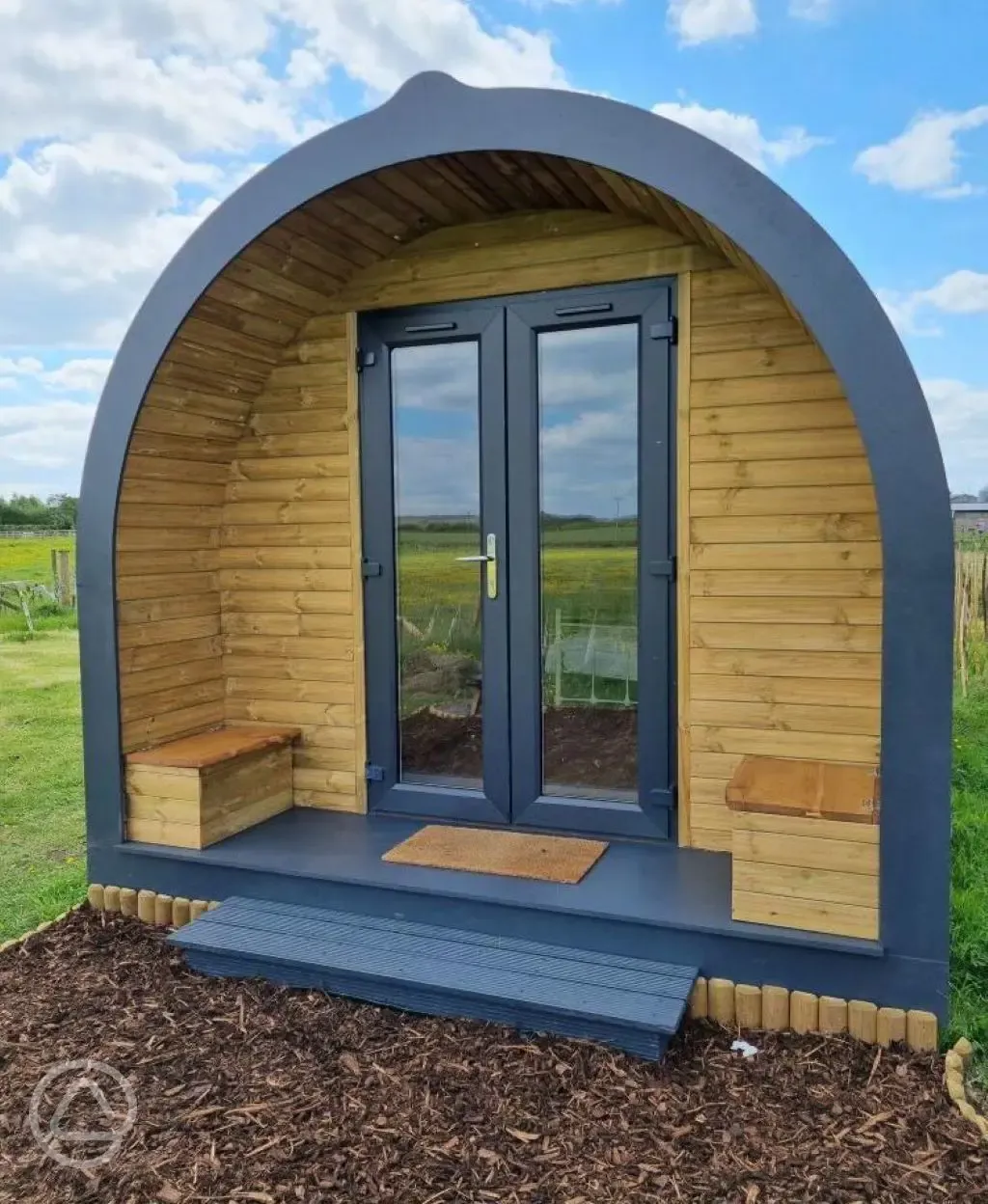 Luxury camping pod