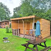 Daisy cabin