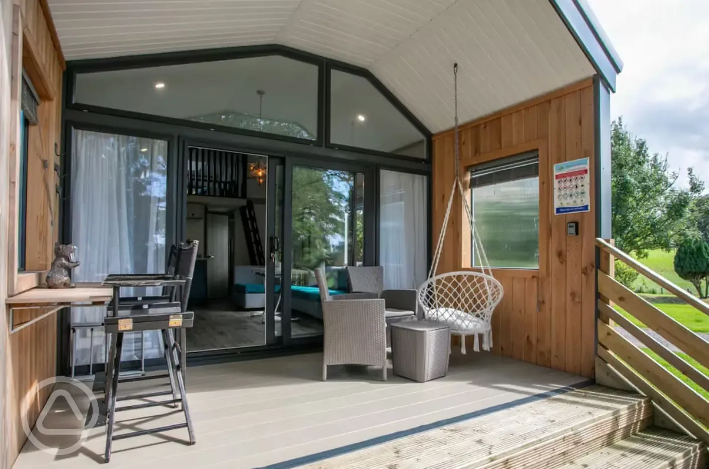 Stargazer glamping cabin decking