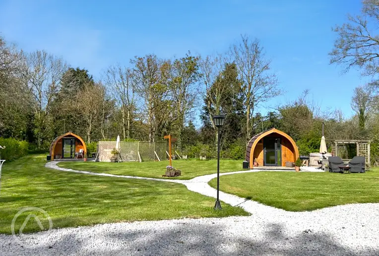 The Paddock Pods at Homeland with path access and private hot tubs