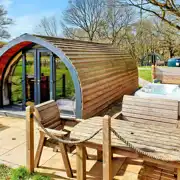 Glamping pod and hot tub