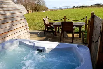 Glamping pod hot tub Glamping pod hot tub