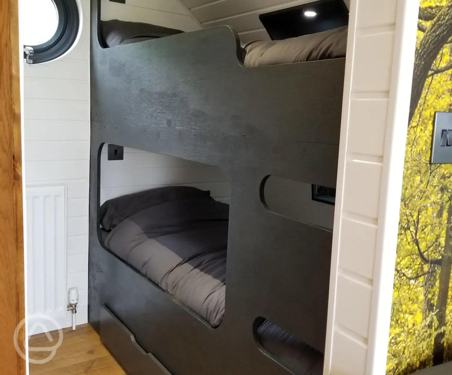 Glamping pod bunkbed