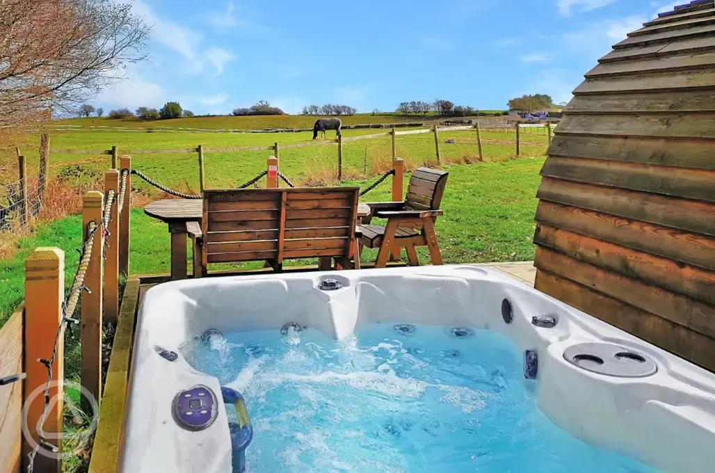 Glamping pods hot tub