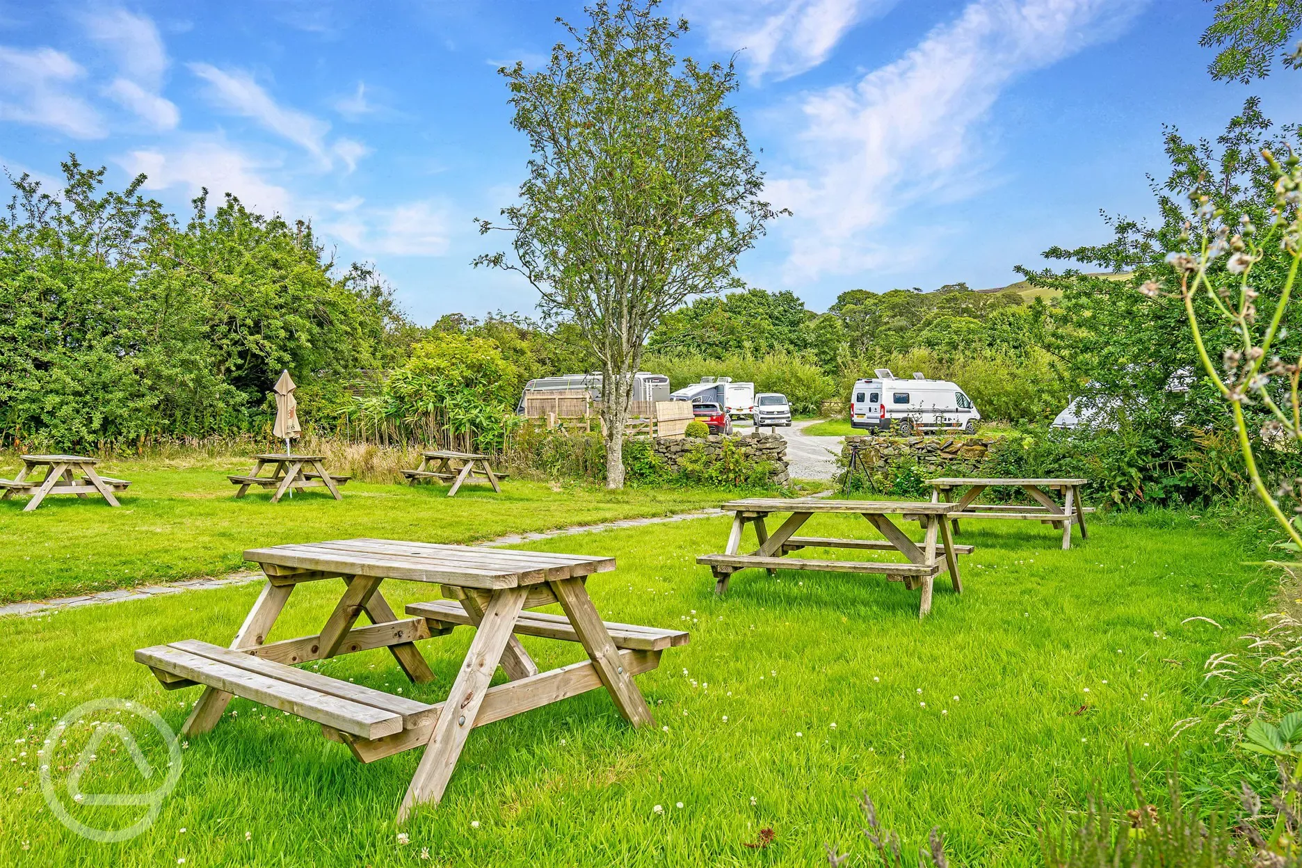 The Church House Inn garden