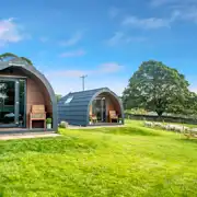 Glamping pods