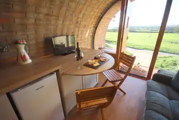 Hare's View glamping pod interior