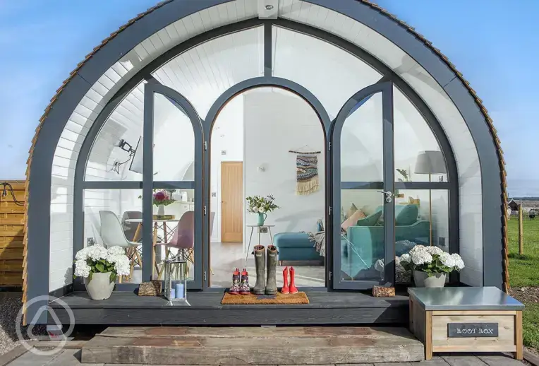 White Clover ensuite pod at Maycroft Retreat (dog friendly)