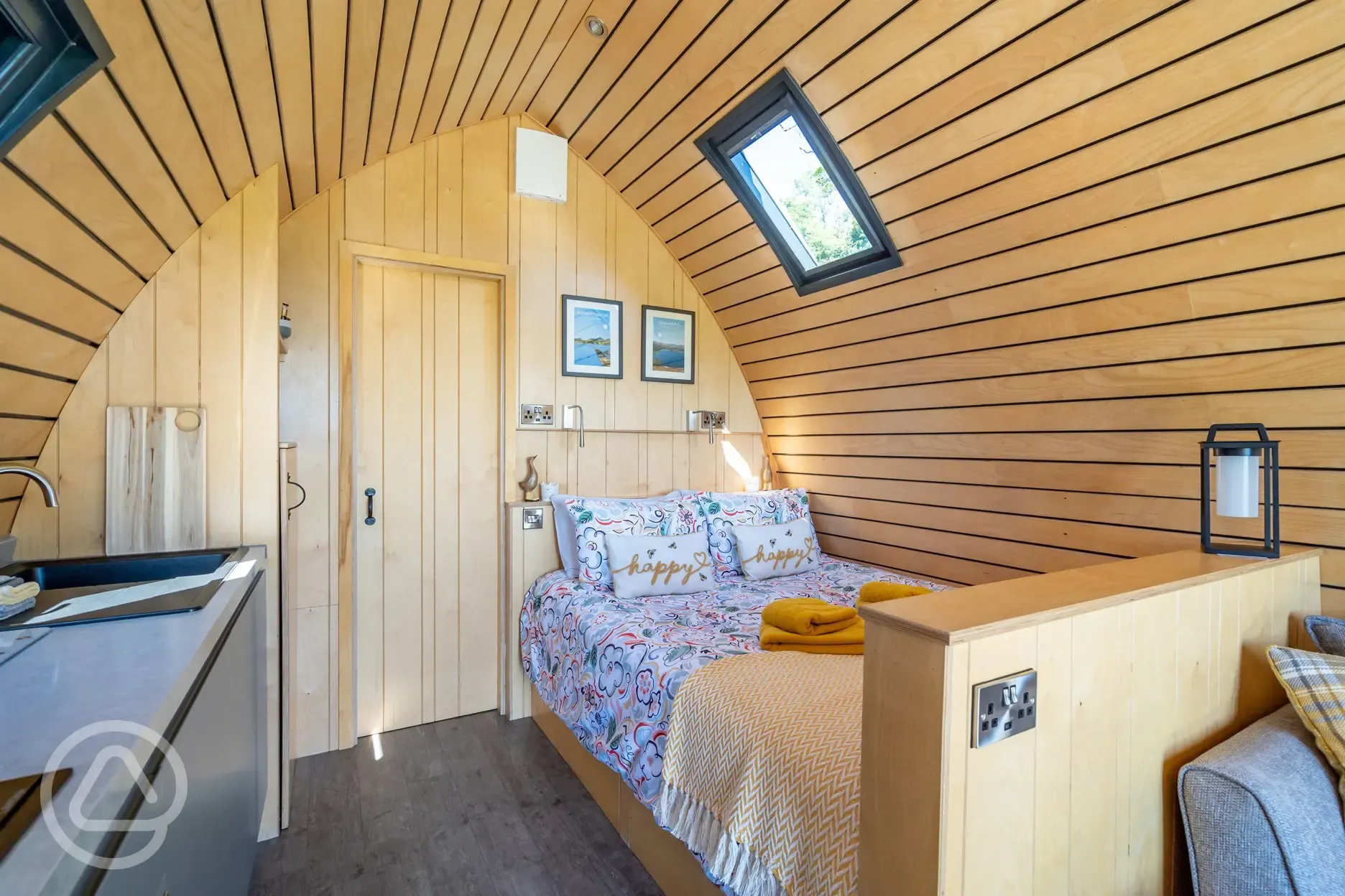Glamping pod double bed