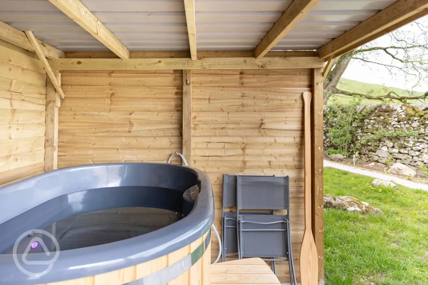 Pheasant pod hot tub