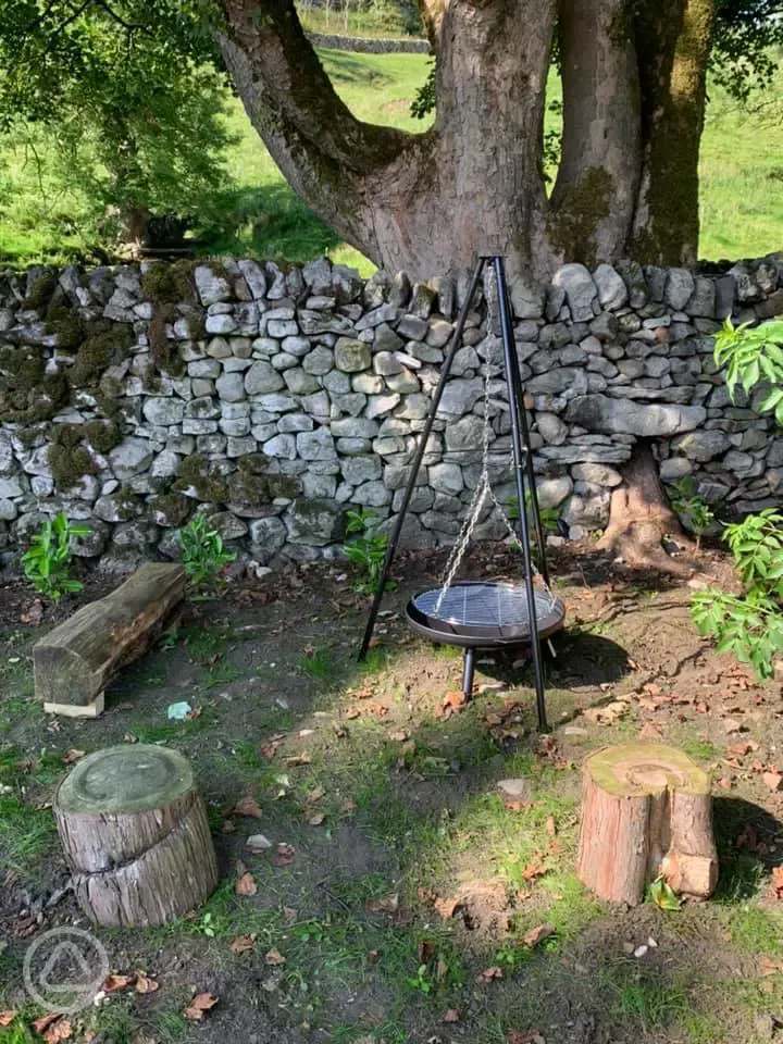 Partridge pod fire pit