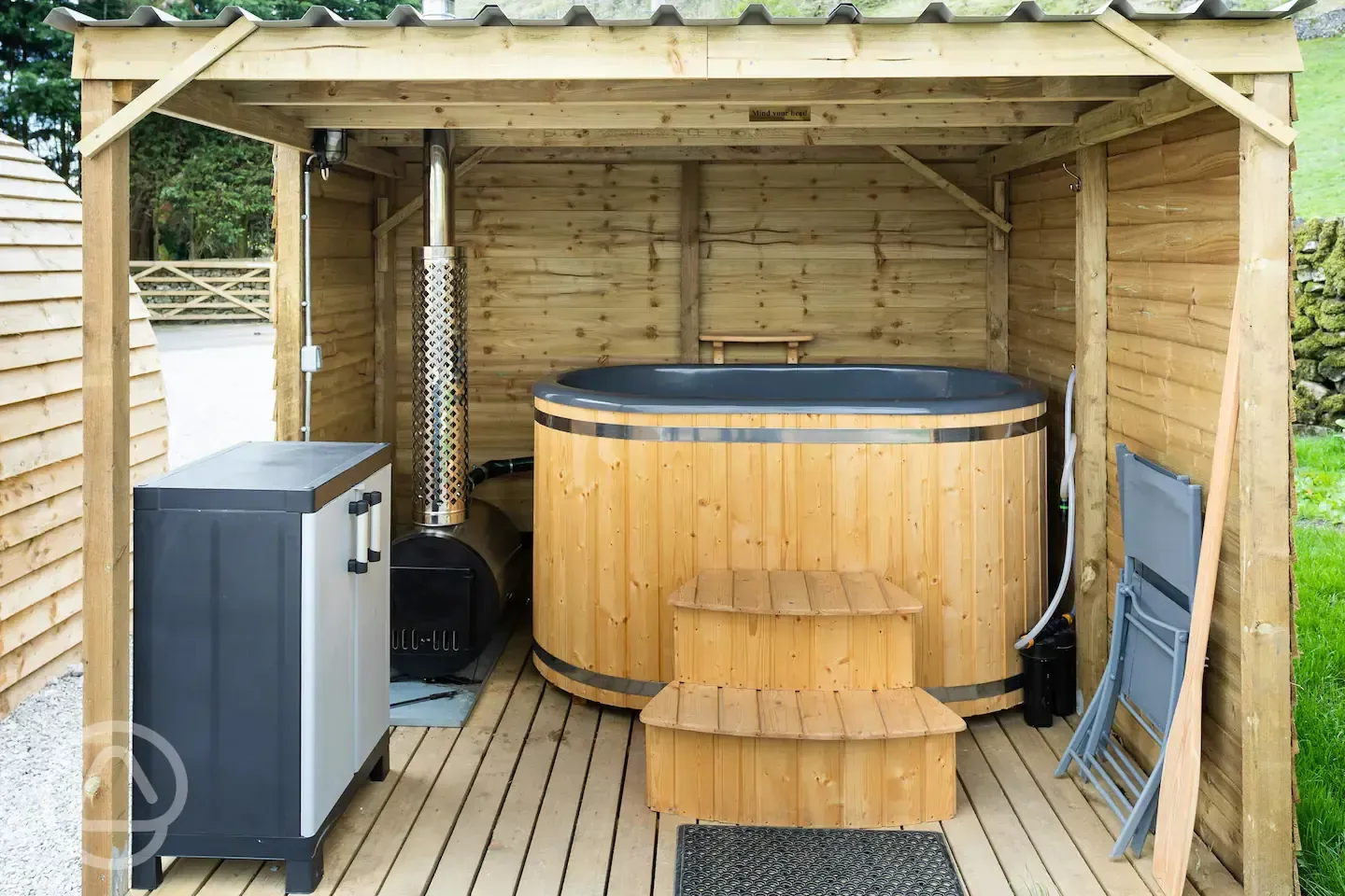 Pheasant pod hot tub