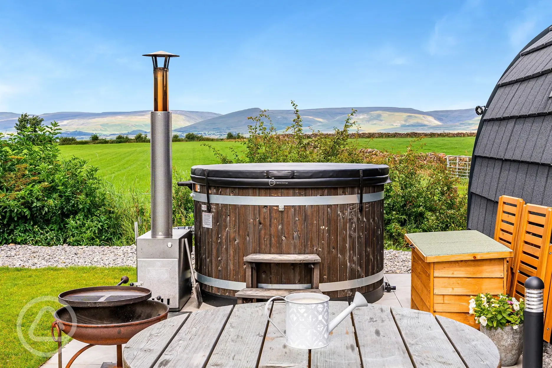 Private wood-fired hot tubs