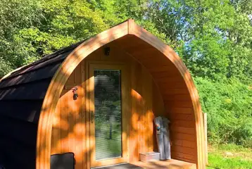 Colite Glampod external decking area Colite Glampod external decking area