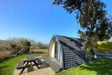 Camping pod with valley views (dog friendly)