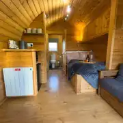 Rose ensuite glamping pod interior