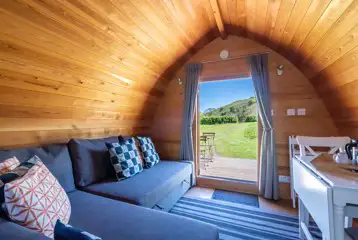 Glamping pod sofa bed Glamping pod sofa bed