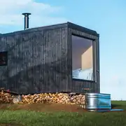 Hare glamping cabin with an outdoor cold plunge bath