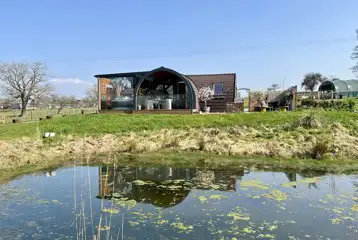 Daisy ensuite glamping pod with views over the pond Daisy ensuite glamping pod with views over the pond