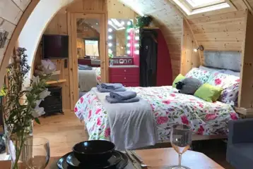 Buttercup ensuite glamping pod interior Buttercup ensuite glamping pod interior