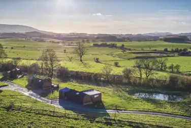 Hedgerow Luxury Glamping, Gisburn, Clitheroe, Lancashire