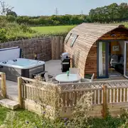Bowcliffe pod and private decking with electric hot tub and BBQ Bowcliffe pod and private decking with electric hot tub and BBQ