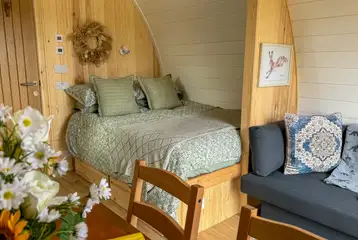 Bowcliffe pod fixed double bed and double sofa bed with bedding Bowcliffe pod fixed double bed and double sofa bed with bedding