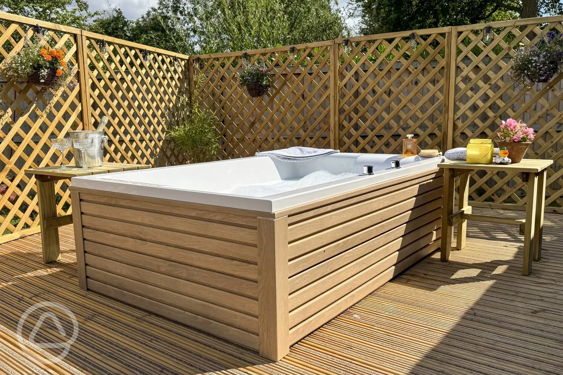 Paddywack outdoor bath
